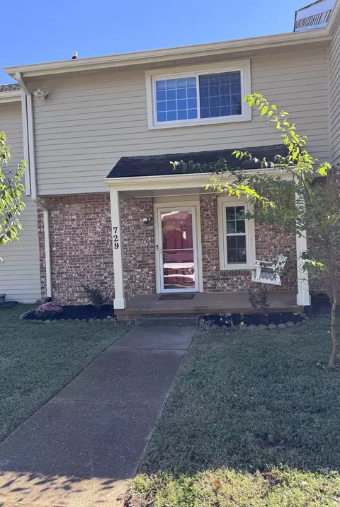 729 Longhunter Ct, Nashville, TN 37217