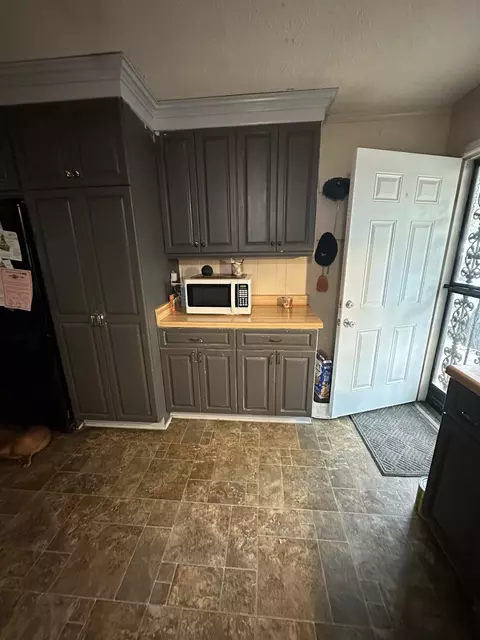 Kitchen - 845 Allen Rd, Williston, TN 38076 photo 3 of 3