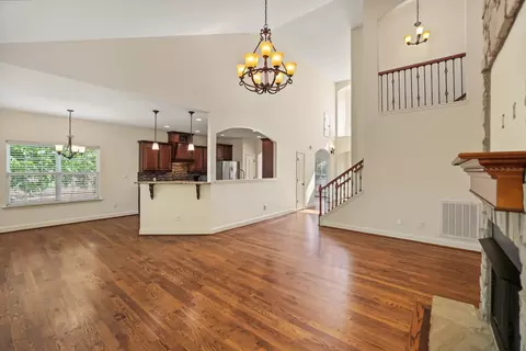 Living - 1002 Glessner Dr, Spring Hill, TN 37174 photo 8 of 9