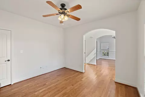 Living - 1002 Glessner Dr, Spring Hill, TN 37174 photo 2 of 9