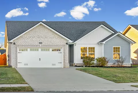 1081 Dublin Dr, Clarksville, TN 37042