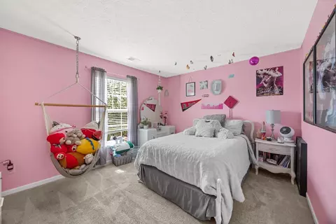 Bedroom - 1021 Queens Pl, Spring Hill, TN 37174 photo 4 of 5
