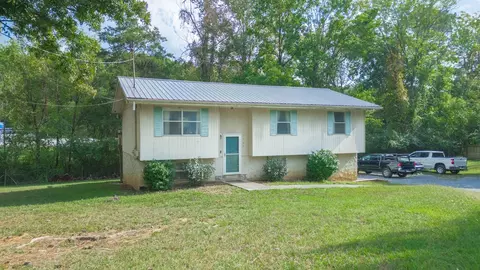 1309 Catherine Cir NW, Cleveland, TN 37312