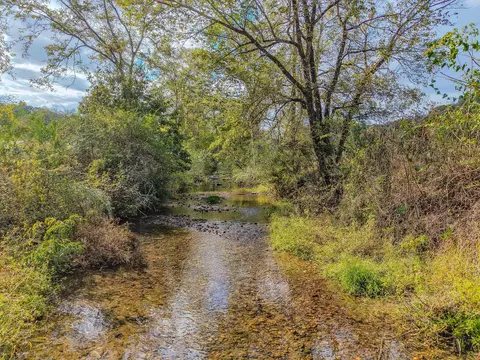 0 Weakley Creek Rd, Lawrenceburg, TN 38464