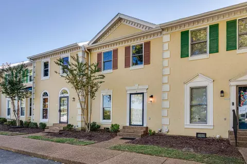 609 Boyd Mill Ave #15, Franklin, TN 37064