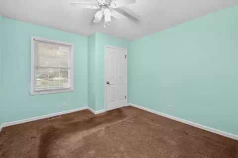 Bedroom - 511 Crocus Ct, Murfreesboro, TN 37128 photo 4 of 4