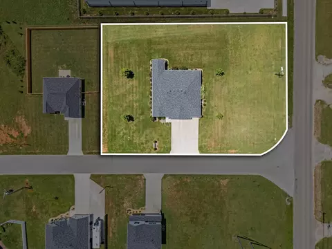 View/Area - 26 Mimosa Dr, Decherd, TN 37324 photo 2 of 16