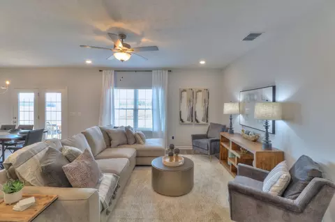 Living - 26 Mimosa Dr, Decherd, TN 37324 photo 6 of 6