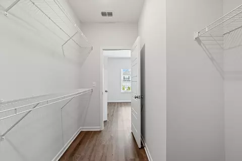 Entry Way - 26 Mimosa Dr, Decherd, TN 37324 photo 5 of 14