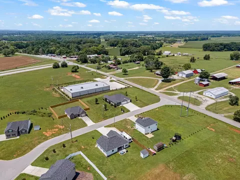 View/Area - 26 Mimosa Dr, Decherd, TN 37324 photo 9 of 16