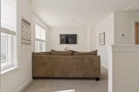 Entry Way - 6018 Cavalry Ct, Spring Hill, TN 37174 photo 10 of 15