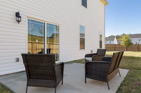 Exterior - 6018 Cavalry Ct, Spring Hill, TN 37174 photo 6 of 9