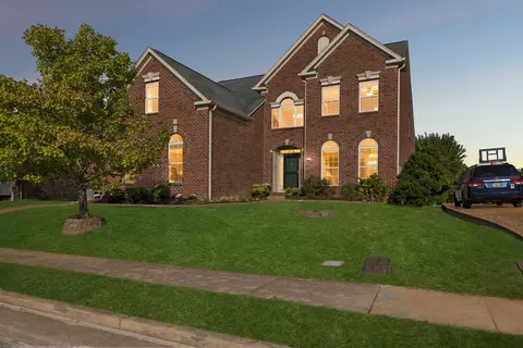 1060 Morton Mill Rd, Nashville, TN 37221