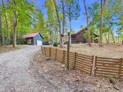 142 Rivendell Ln, Tellico Plains, TN 37385