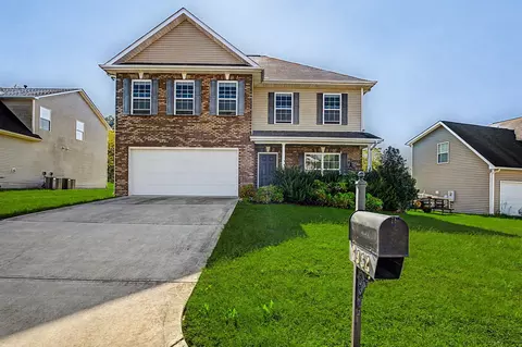 5932 Apple Valley Dr, Knoxville, TN 37924