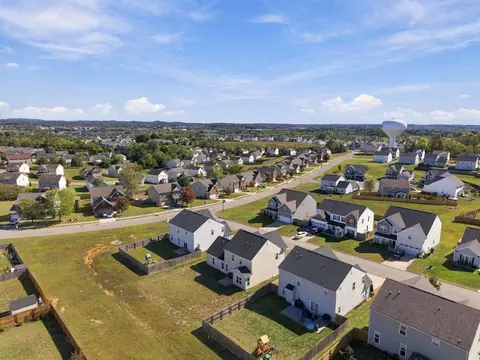 View/Area - 1002 Garrison Way, Spring Hill, TN 37174 photo 2 of 5