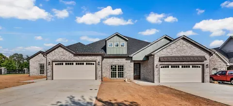 1101 Veridian Dr, Clarksville, TN 37043