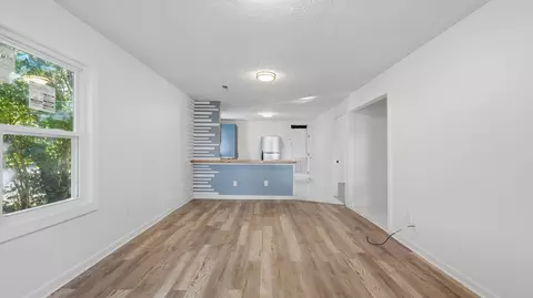 Living - 542 E Maple St, Madison, TN 37115 photo 1 of 2