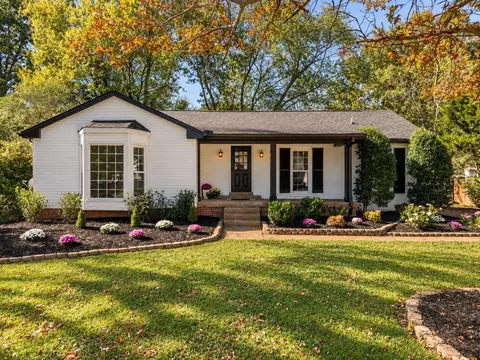 821 Footpath Ter, Nashville, TN 37221