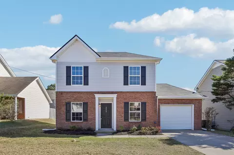 3006 Ace Wintermeyer Dr, La Vergne, TN 37086
