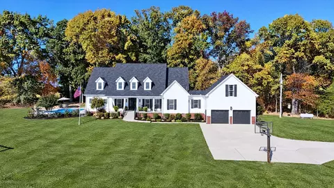 8220 Cedar Grove Rd, Cross Plains, TN 37049