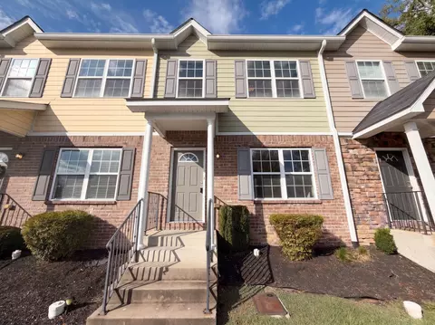 2043 Pinecrest Dr, Nashville, TN 37211