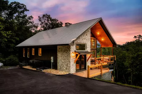2917 Redtail Rd, Sevierville, TN 37862