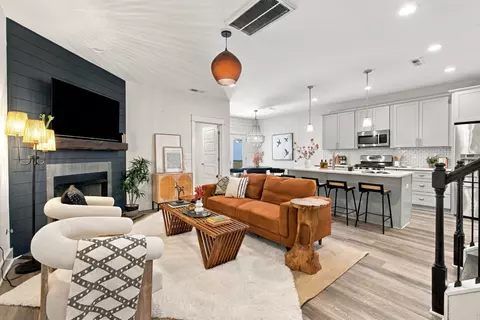 7057 Westside Cir, Nashville, TN 37205