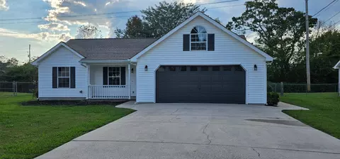 340 Sage Brush Ln, Rossville, GA 30741
