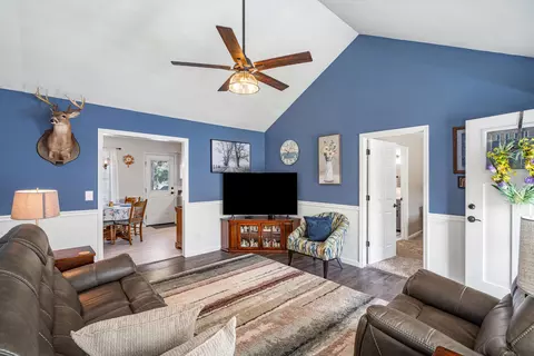 360 Pinewood Dr, Rock Spring, GA 30739 photo 9