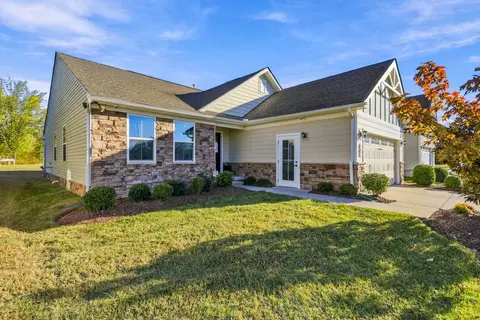 749 Wilkinson Ln, White House, TN 37188