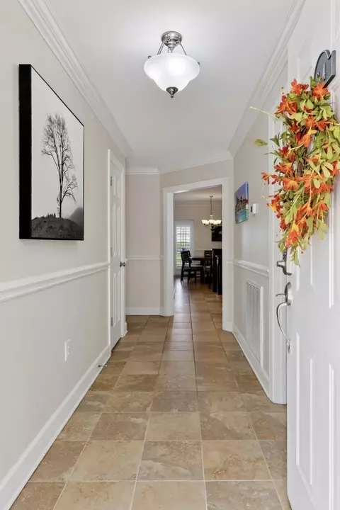 Entry Way - 7100 Dale Ridge Rd #E-4, Lancaster, TN 38569 photo 1 of 2