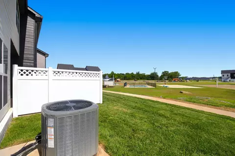 Exterior - 1924 Gracie Bug Loop, Murfreesboro, TN 37128 photo 6 of 12