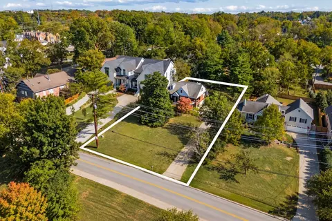2905 Compton Rd, Nashville, TN 37215