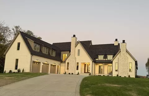 5220 Bond Springs Ct, Thompsons Station, TN 37179