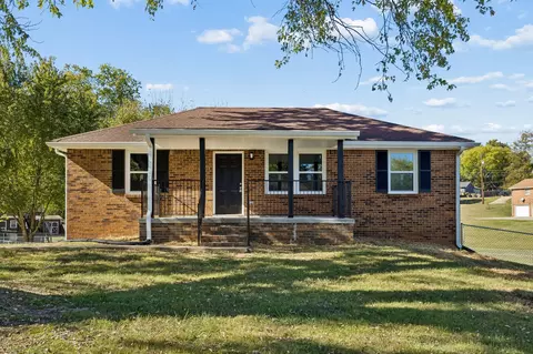 239 Raintree Dr, Clarksville, TN 37042