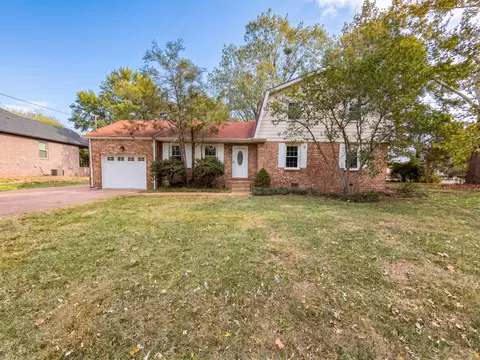 200 Stoneyway Ct, Nolensville, TN 37135