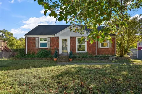 4906 Inglewood Ct, Nashville, TN 37216