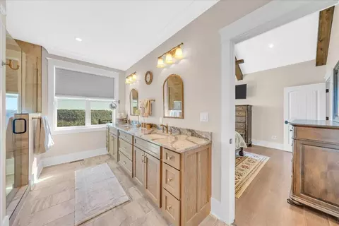 Bath - 665 Crockett Loop, Jasper, TN 37347 photo 1 of 5