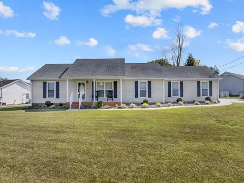 210 Shapard Dr, Shelbyville, TN 37160