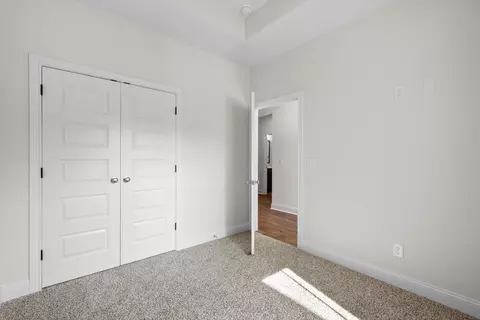 Bedroom - 34 Rustic Pnes, Dover, TN 37058 photo 8 of 10
