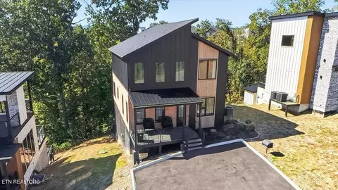 1418 Reedmont Way, Sevierville, TN 37876