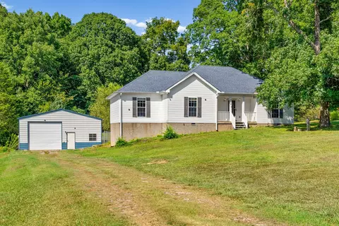 1039 Golden Pond Rd, Chapmansboro, TN 37035