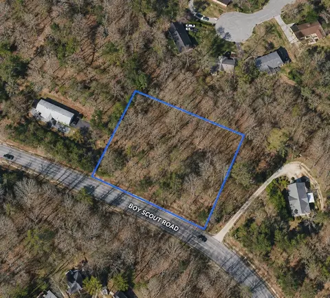 1067 Boy Scout Rd, Hixson, TN 37343