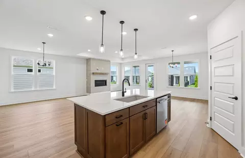 909 Bur Oak Rd, Lebanon, TN 37090