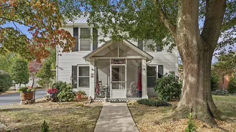 611 E Grundy St, Tullahoma, TN 37388