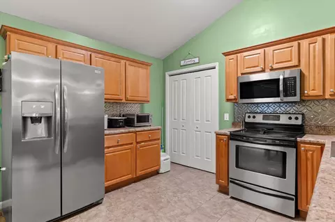 Kitchen - 3024 Pine Dr NE, Dalton, GA 30721 photo 1 of 3