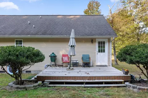 Exterior - 3024 Pine Dr NE, Dalton, GA 30721 photo 5 of 8