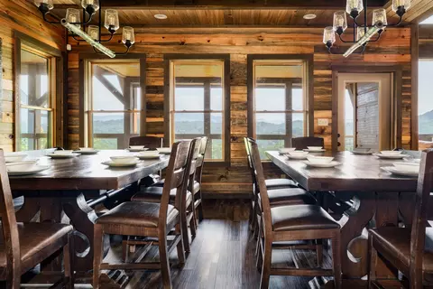 Dining - 2470 Hackberry Dr, Sevierville, TN 37862 photo 1 of 4
