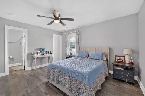 Bedroom - 8165 State Line Rd, Taft, TN 38488 photo 4 of 5